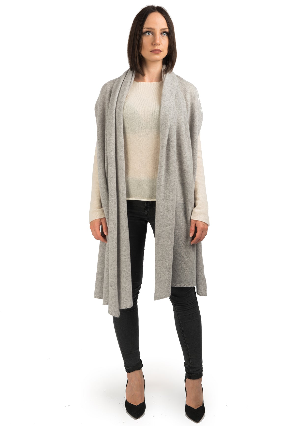 Women's 100% cashmere wrap, colour Grey, view 2 | Dalle Piane Cashmere