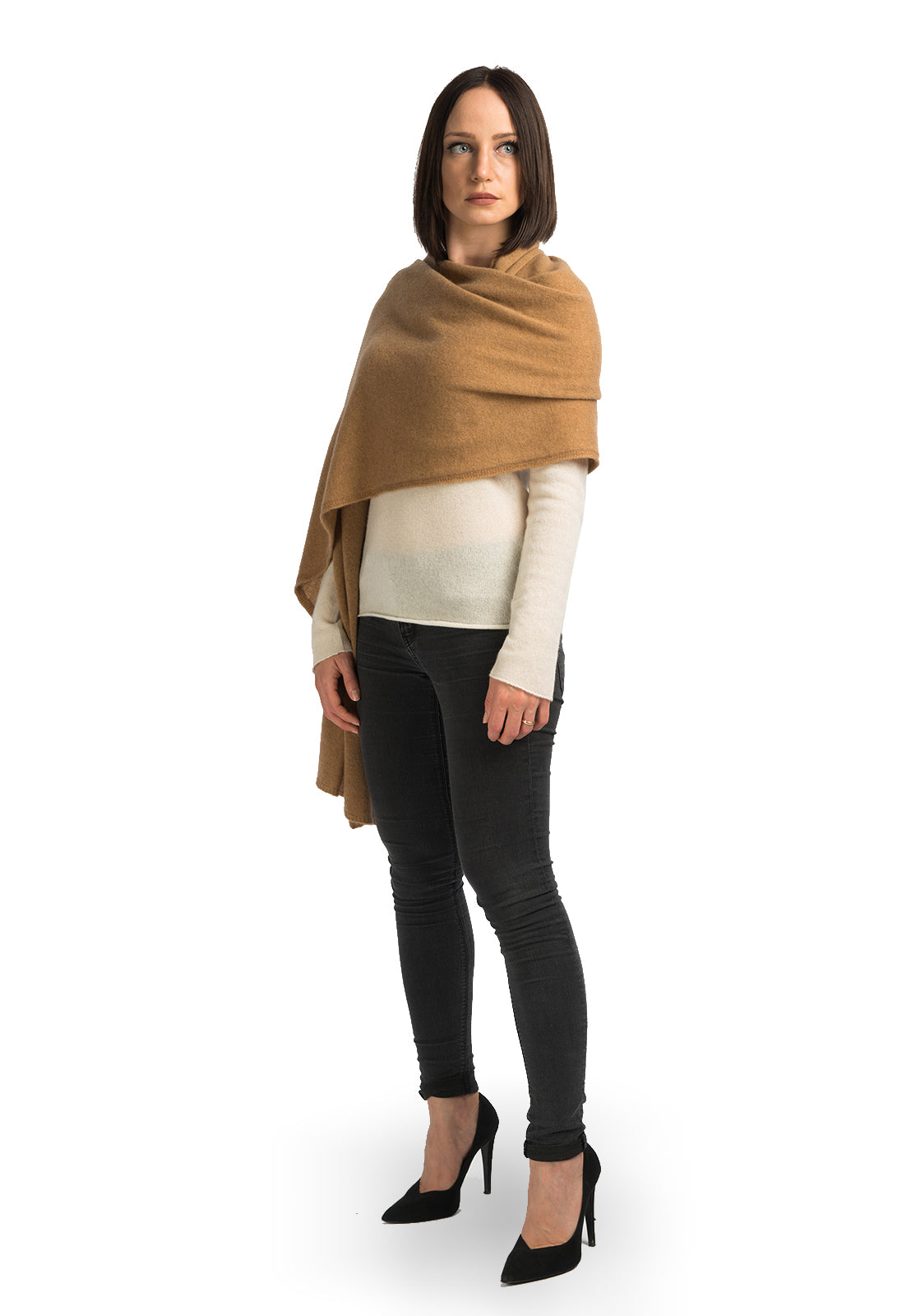 Women's 100% cashmere wrap, colour Camel | Dalle Piane Cashmere