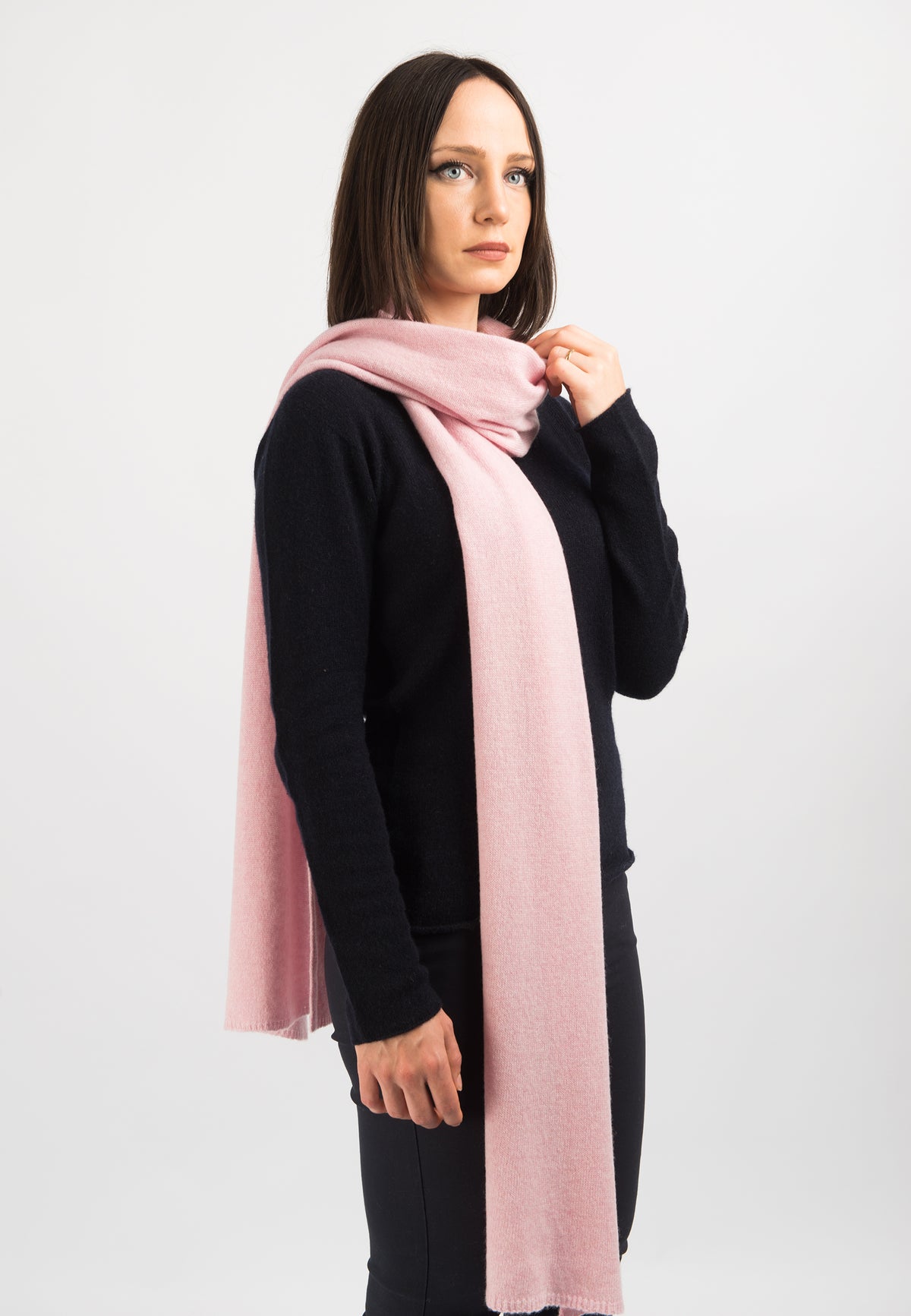 Women's wide 100% cashmere scarf, colour Pink, view 2 | Dalle Piane Cashmere