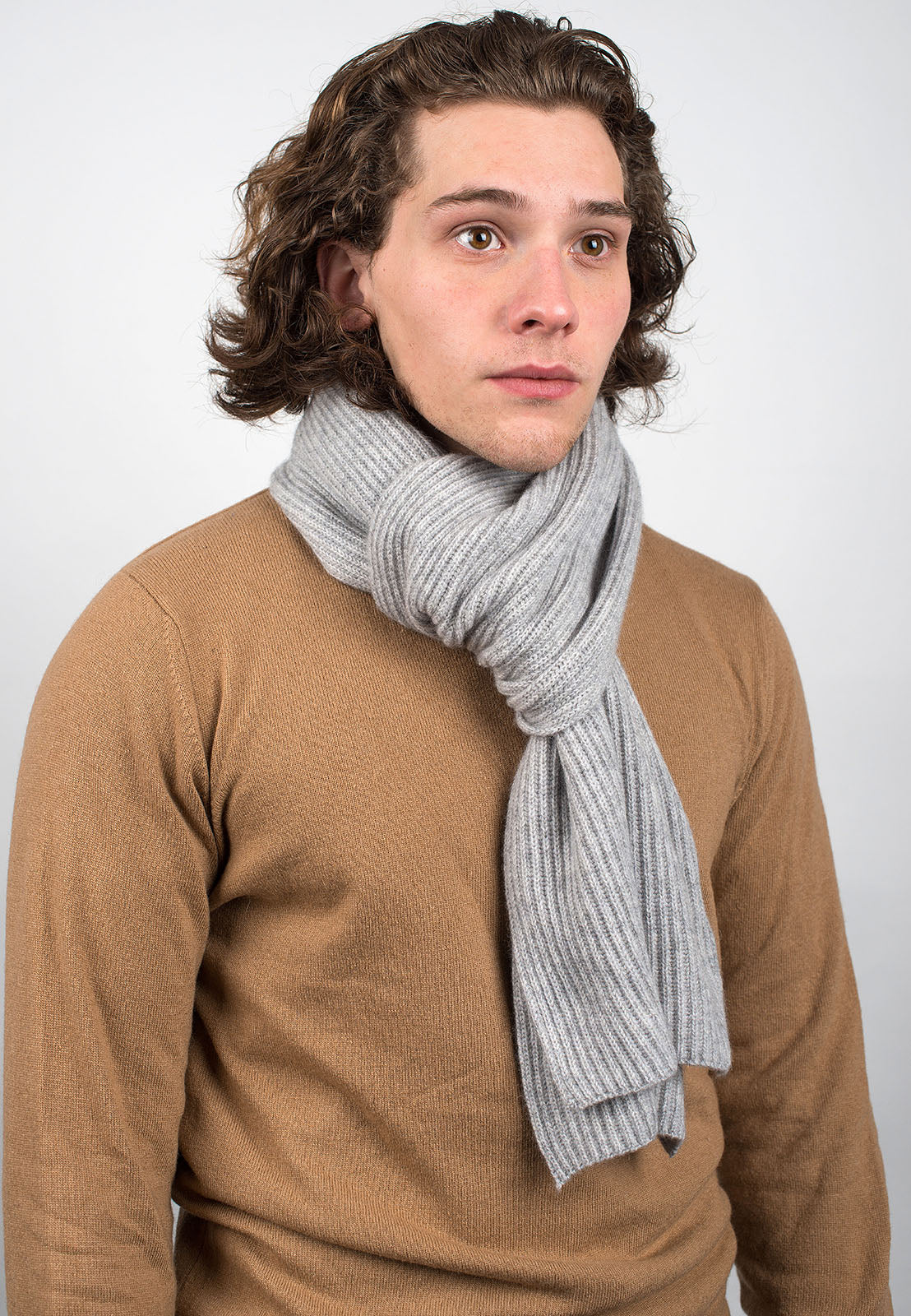 Men's fisherman's rib 100% cashmere scarf, colour Grey, view 2 | Dalle Piane Cashmere