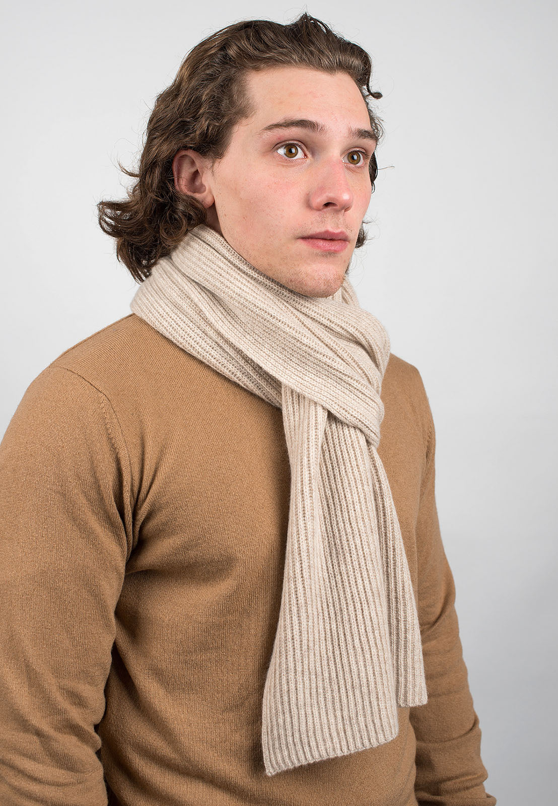 Men's fisherman's rib 100% cashmere scarf, colour Beige, view 2 | Dalle Piane Cashmere
