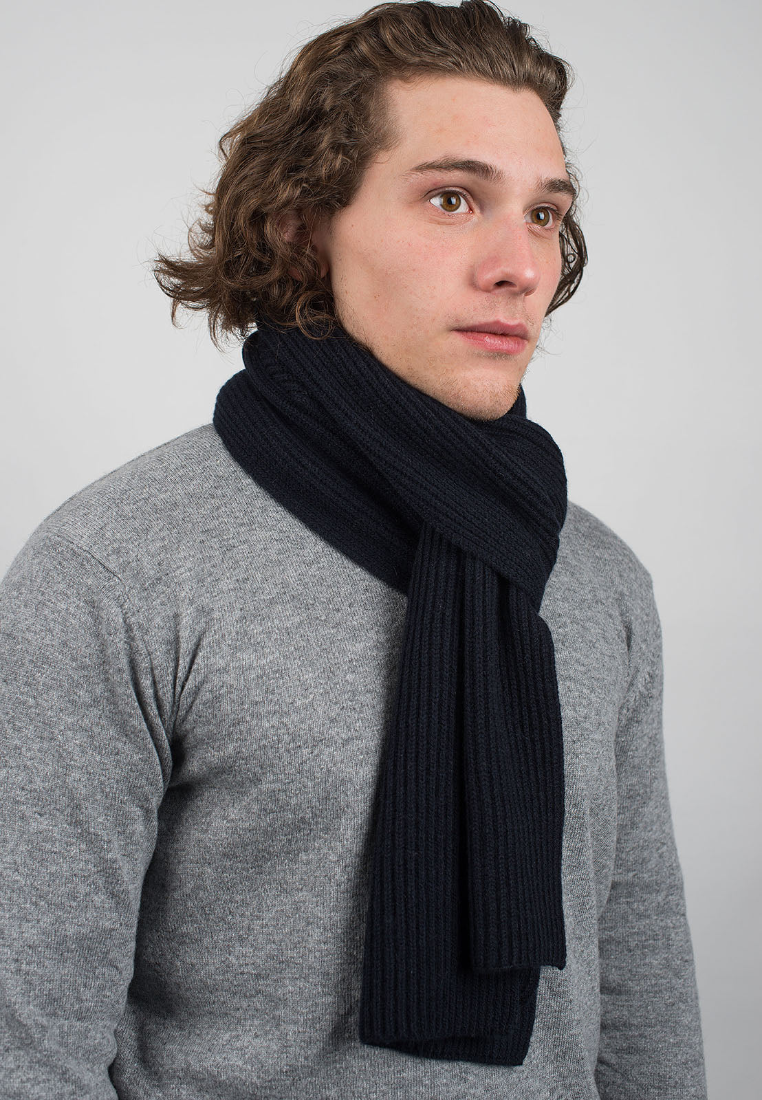 Men's fisherman's rib 100% cashmere scarf, colour Blue, view 2 | Dalle Piane Cashmere
