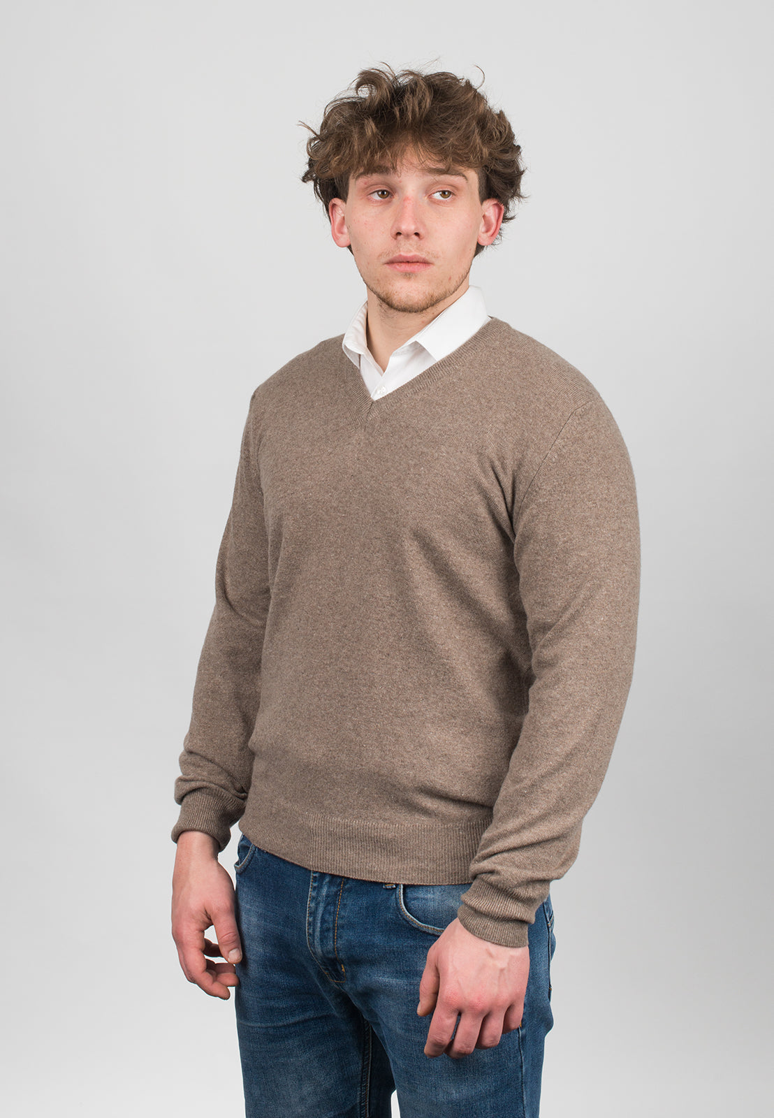Men's cashmere blend V-neck, colour Mink, view 2 | Dalle Piane Cashmere