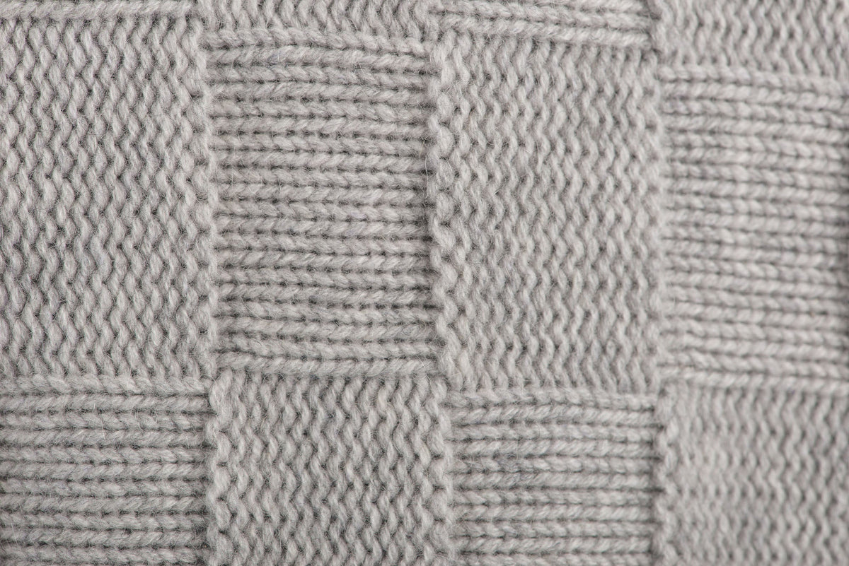 Checkerboard 100% cashmere throw, colour Grey, view 2 | Dalle Piane Cashmere