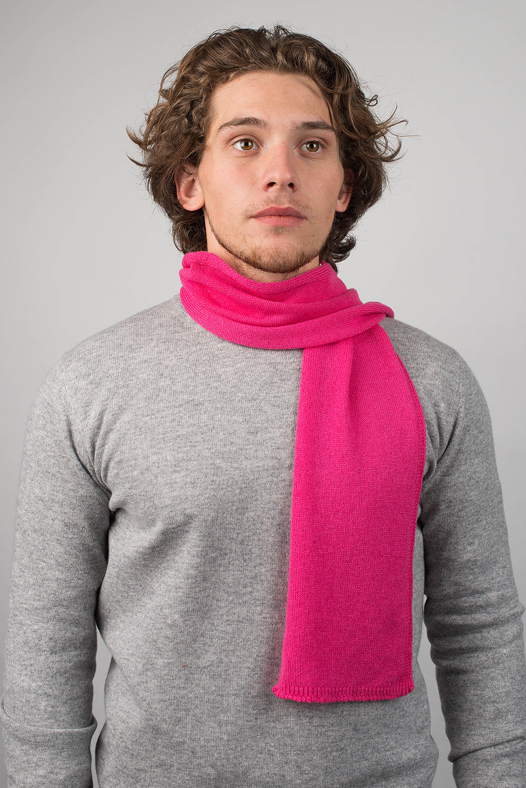 Men's 100% cashmere skinny scarf, colour Fuchsia, view 2 | Dalle Piane Cashmere