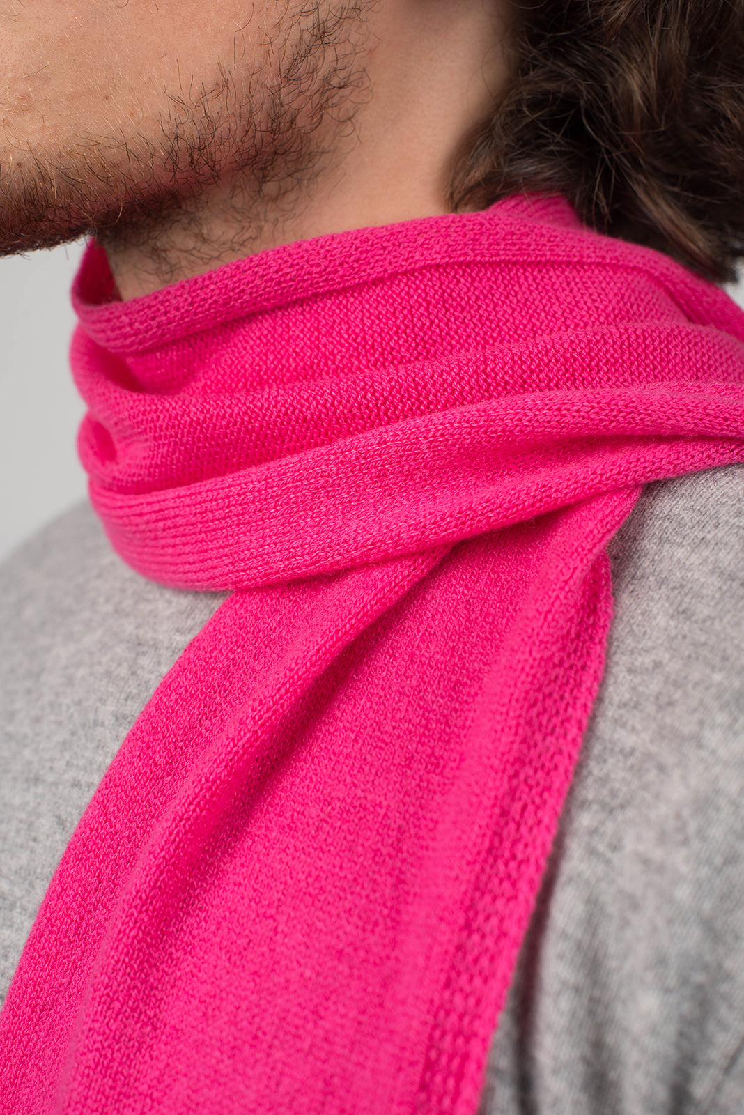 Men's 100% cashmere skinny scarf, colour Fuchsia, view 3 | Dalle Piane Cashmere