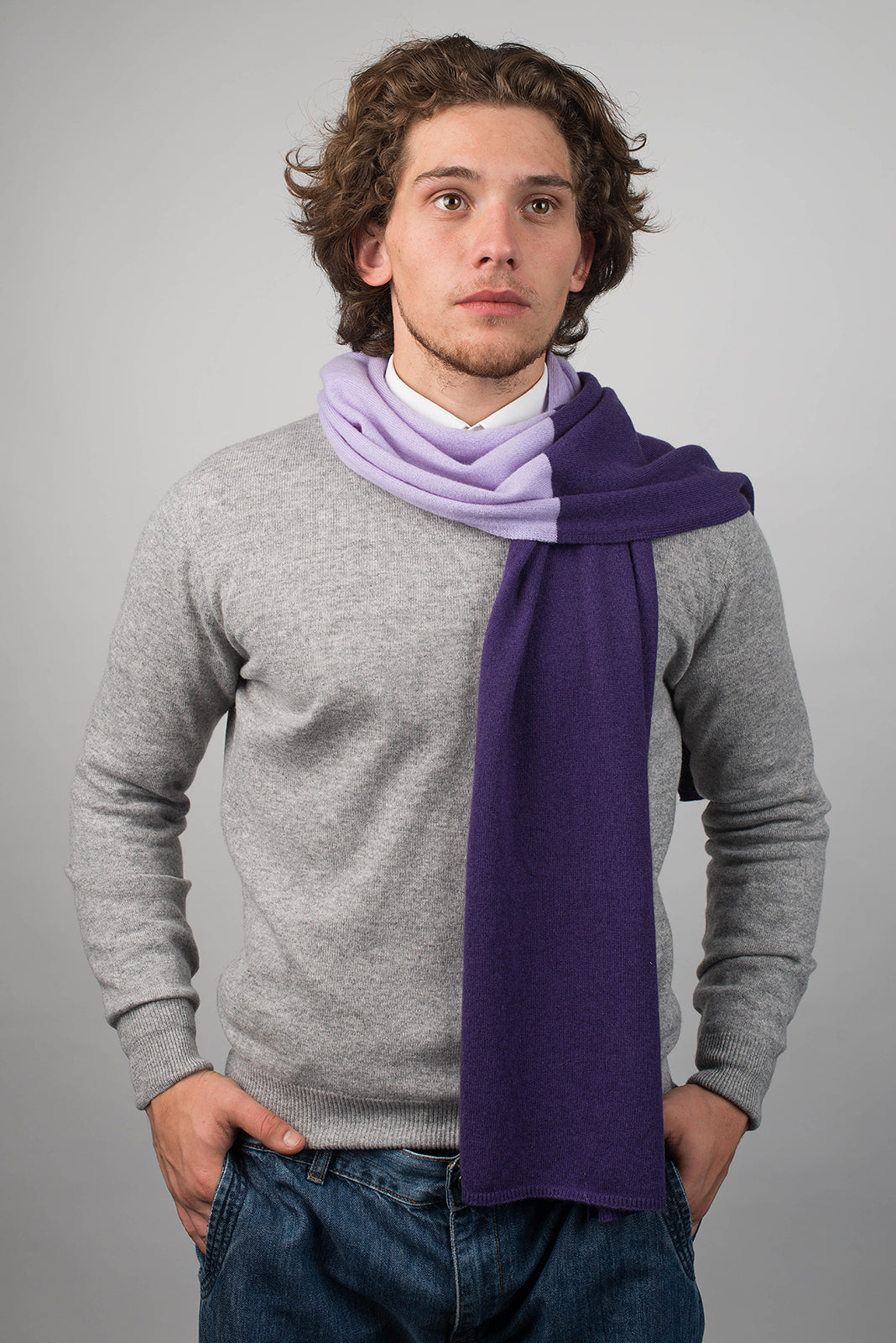 Men's two-tone 100% cashmere scarf, colour Purple-Lilac, view 2 | Dalle Piane Cashmere