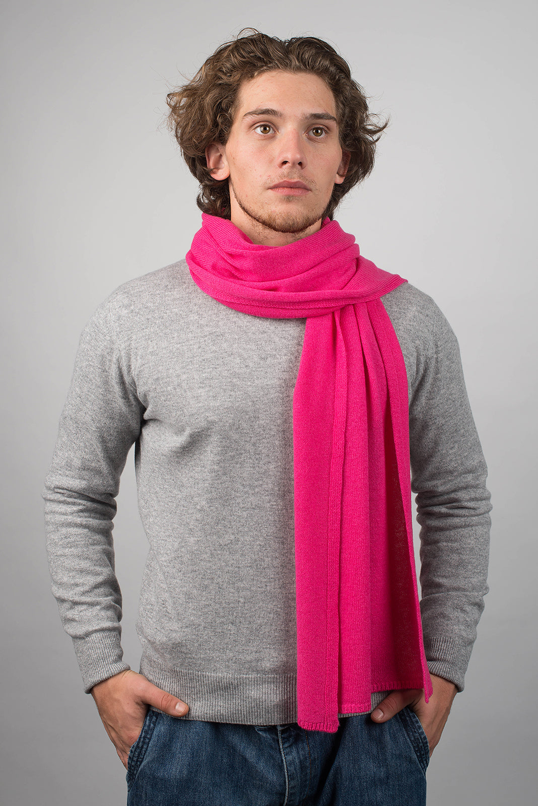 Men's wide 100% cashmere scarf, colour Fuchsia, view 2 | Dalle Piane Cashmere