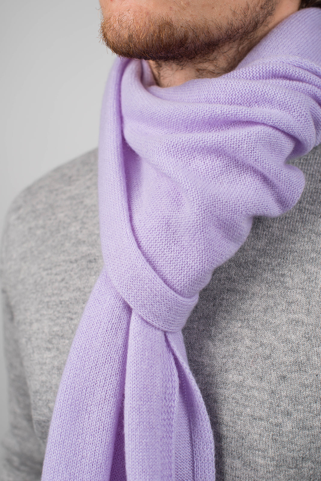 Men's wide 100% cashmere scarf, colour Lilac, view 4 | Dalle Piane Cashmere