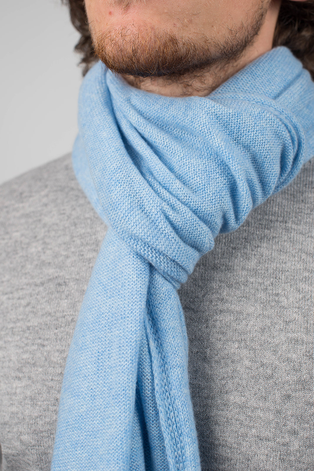 Men's wide 100% cashmere scarf, colour Sky, view 4 | Dalle Piane Cashmere