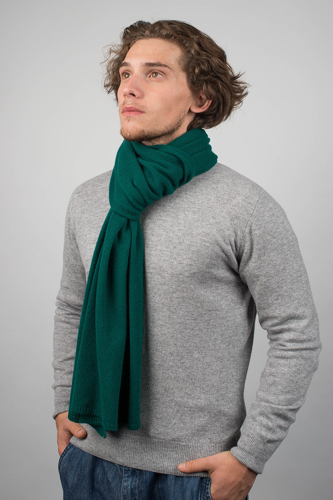 Men's wide 100% cashmere scarf, colour Green, view 3 | Dalle Piane Cashmere