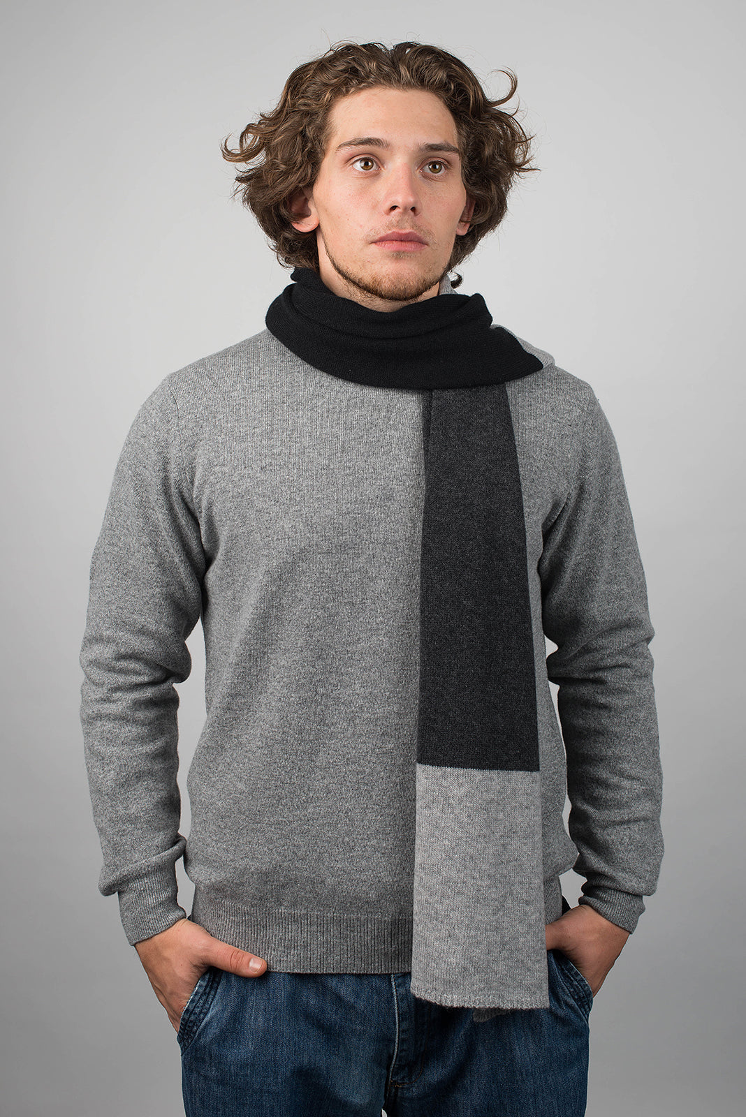 Men's three-colour 100% cashmere scarf, colour Black-Grey-Anthracite, view 2 | Dalle Piane Cashmere