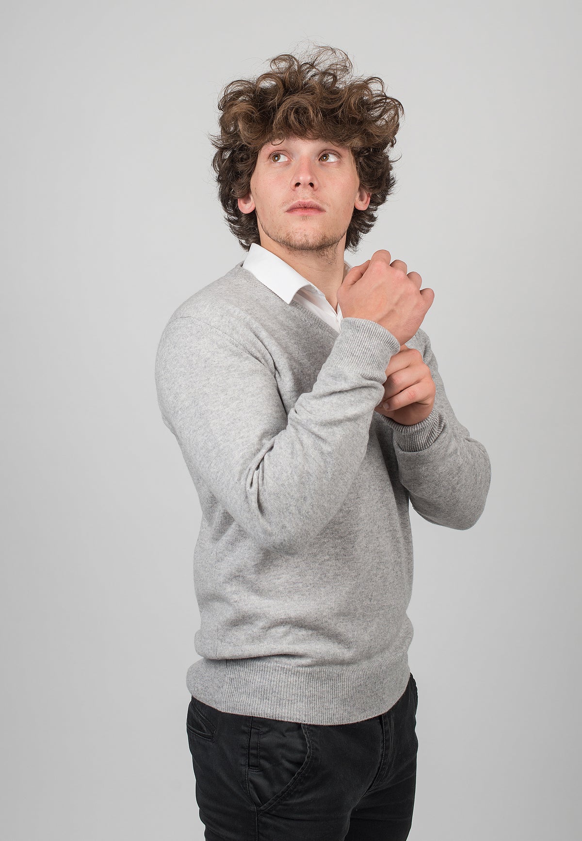 Men's 100% cashmere V-neck, colour Grey, view 3 | Dalle Piane Cashmere