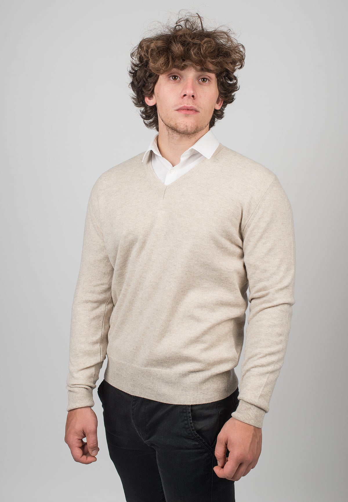 Men's 100% cashmere V-neck, colour Black, view 4 | Dalle Piane Cashmere