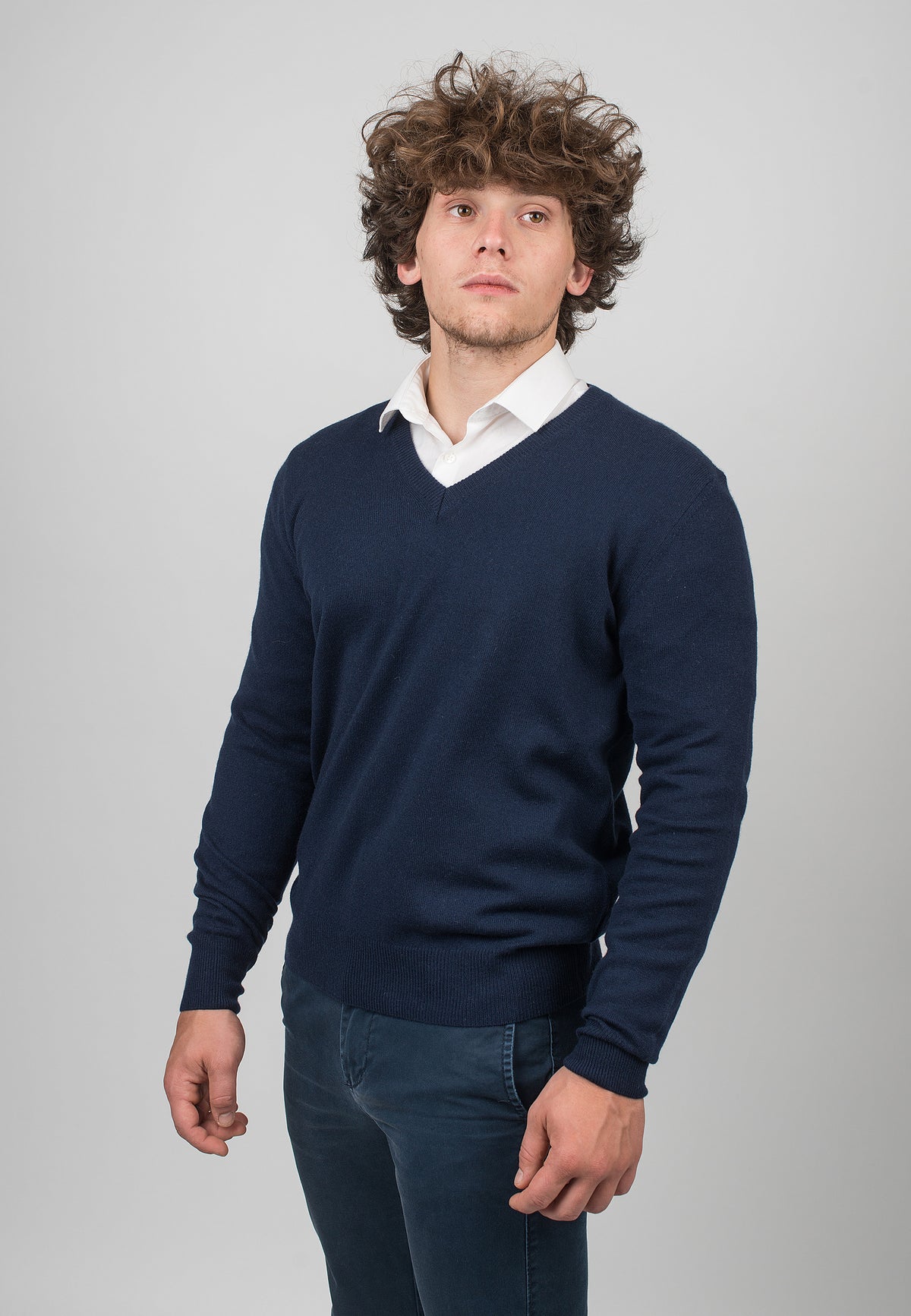 Men's 100% cashmere V-neck, colour Blue, view 2 | Dalle Piane Cashmere