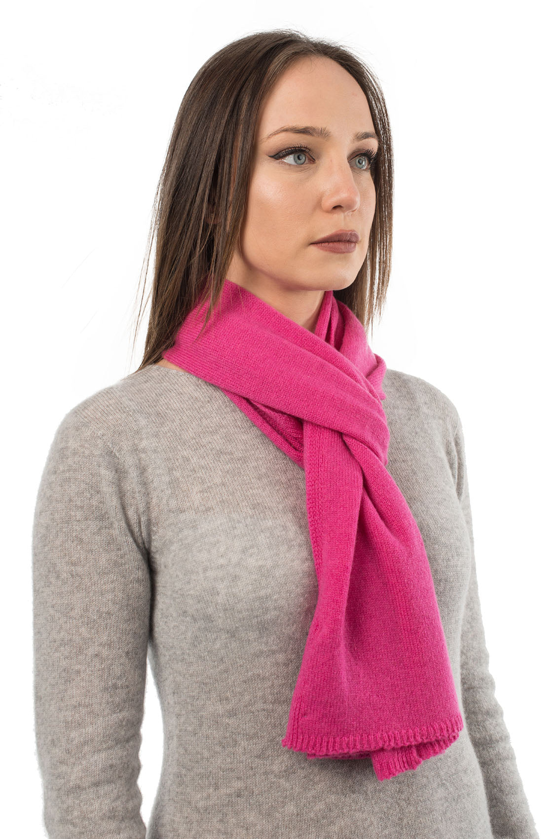 Unisex 100% cashmere scarf, colour Fuchsia, view 2 | Dalle Piane Cashmere