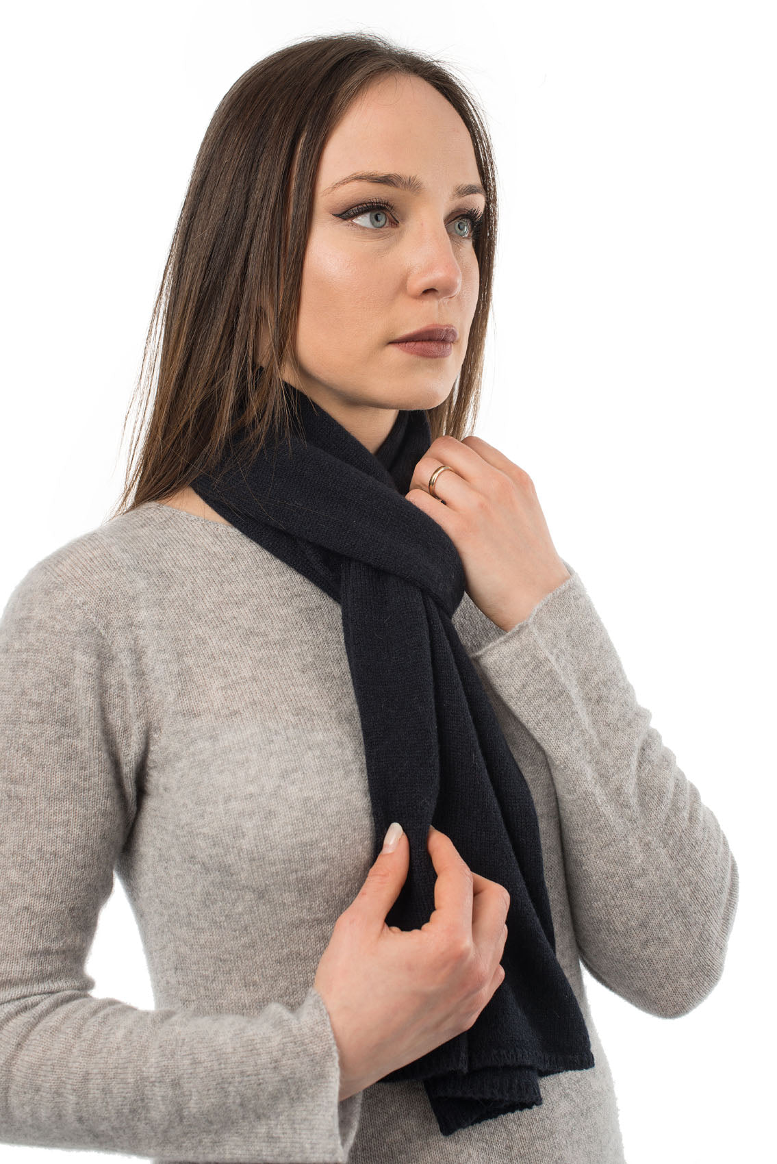 Unisex 100% cashmere scarf, colour Black, view 2 | Dalle Piane Cashmere