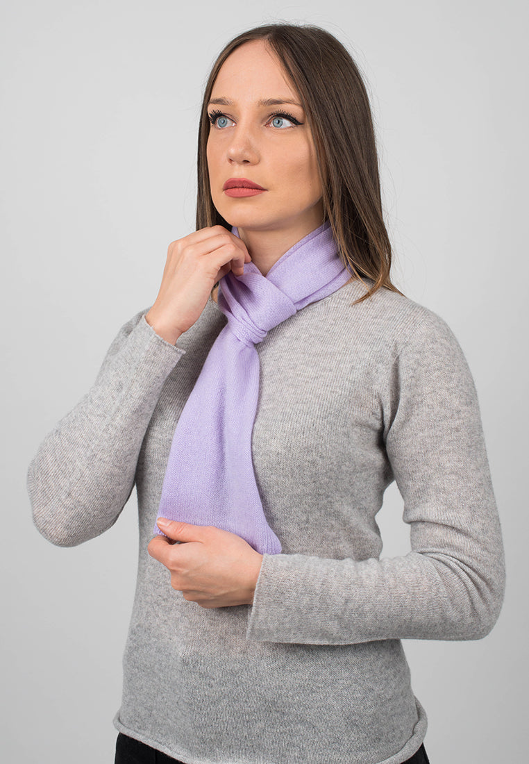 Women's 100% cashmere skinny scarf, colour Lilac, view 3 | Dalle Piane Cashmere
