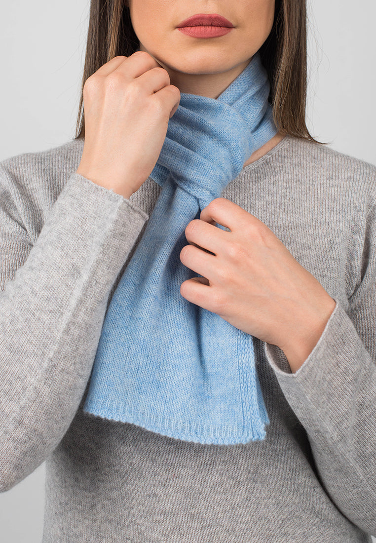 Women's 100% cashmere skinny scarf, colour Sky, view 4 | Dalle Piane Cashmere
