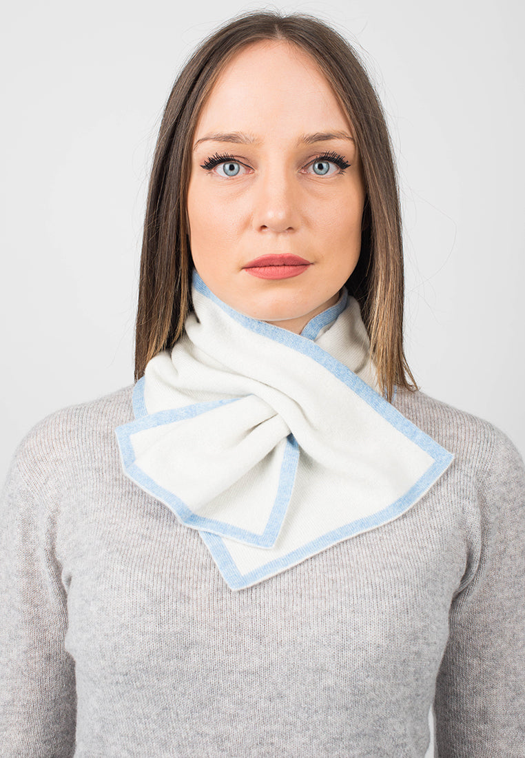 Women's reversible 100% cashmere neck warmer, colour Sky, view 3 | Dalle Piane Cashmere
