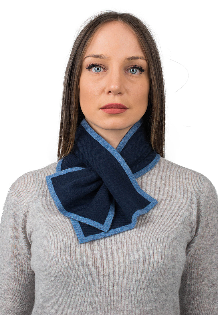 Women's reversible 100% cashmere neck warmer, colour Blue | Dalle Piane Cashmere