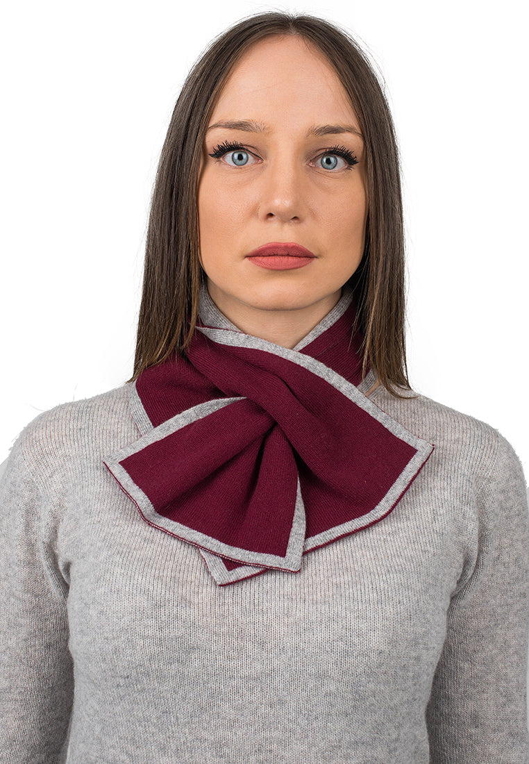 Women's reversible 100% cashmere neck warmer, colour Bordeaux | Dalle Piane Cashmere
