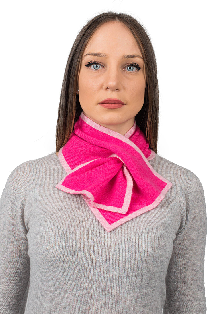 Women's reversible 100% cashmere neck warmer, colour Fuchsia | Dalle Piane Cashmere