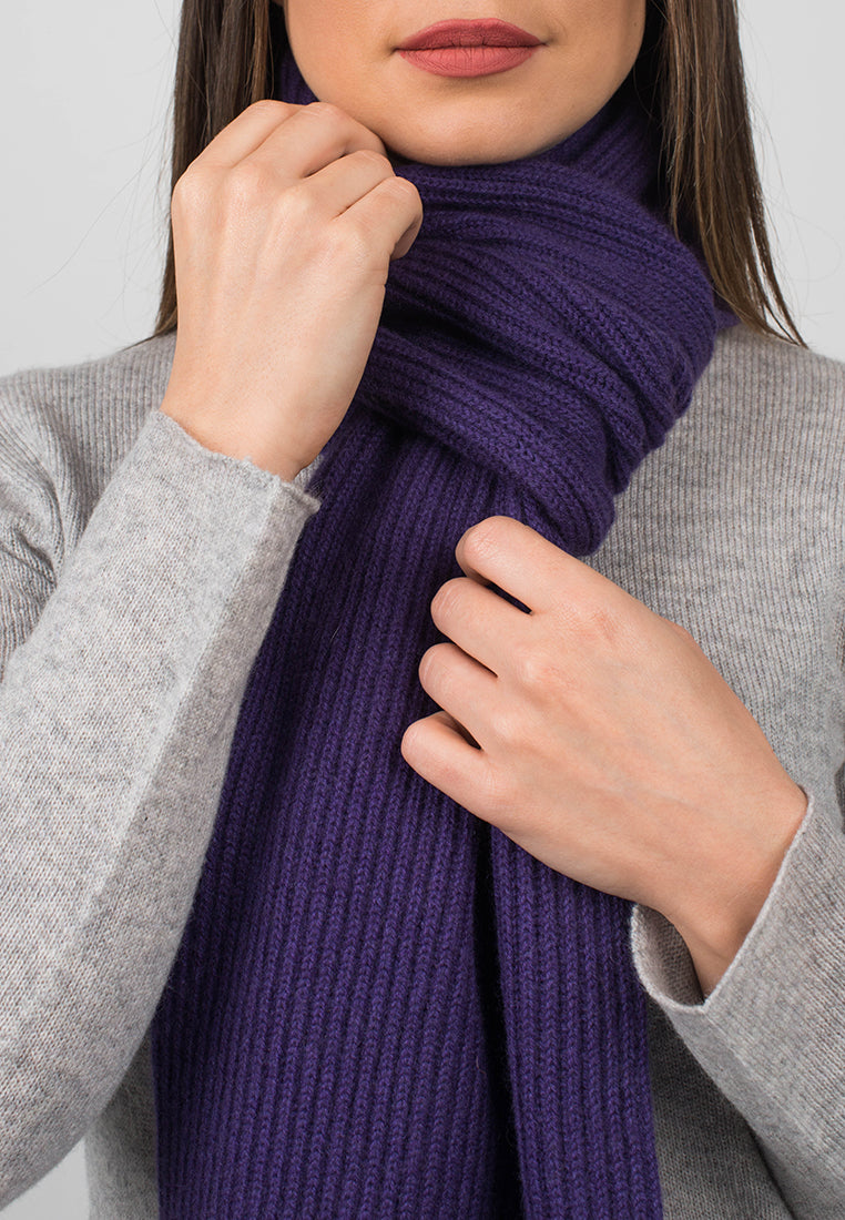 Women's fisherman's rib 100% cashmere scarf, colour Purple, view 4 | Dalle Piane Cashmere