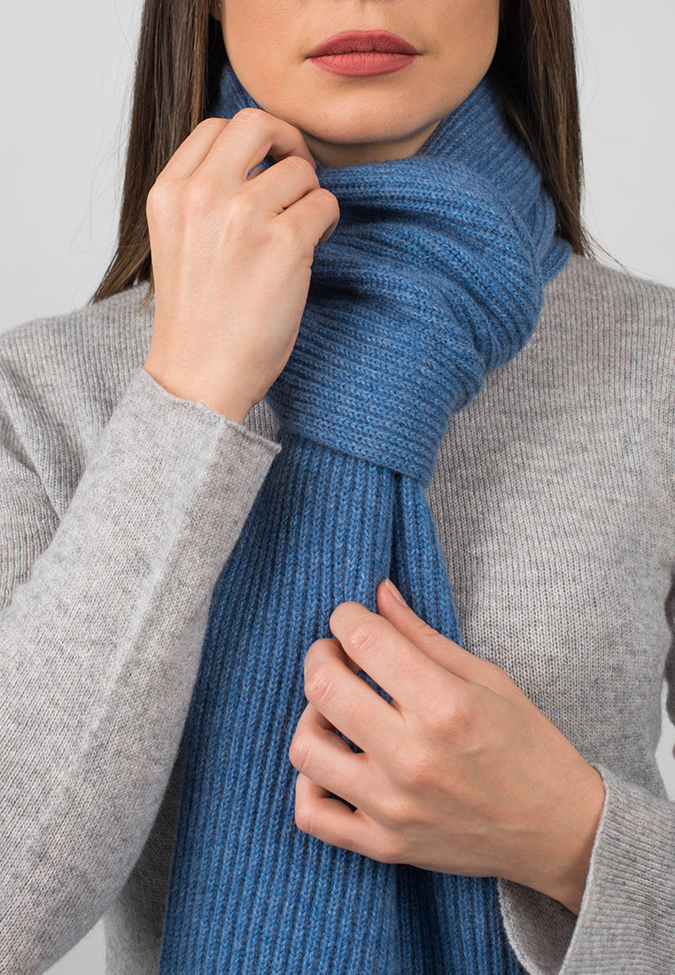 Women's fisherman's rib 100% cashmere scarf, colour Light Blue, view 4 | Dalle Piane Cashmere