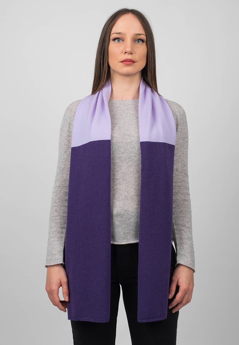 Women's two-tone 100% cashmere scarf, colour Purple-Lilac, view 2 | Dalle Piane Cashmere