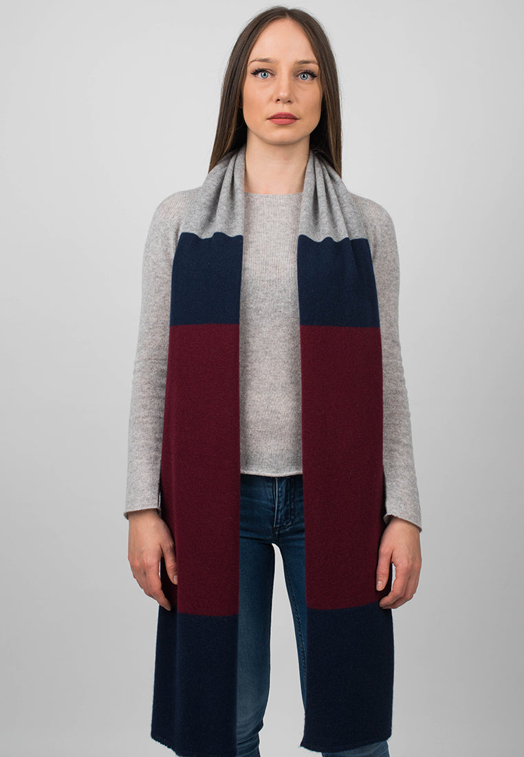 Women's three-colour 100% cashmere scarf, colour Blue-Bordeaux-Grey, view 2 | Dalle Piane Cashmere