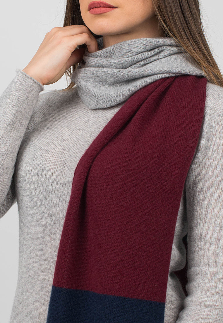 Women's three-colour 100% cashmere scarf, colour Blue-Bordeaux-Grey, view 3 | Dalle Piane Cashmere