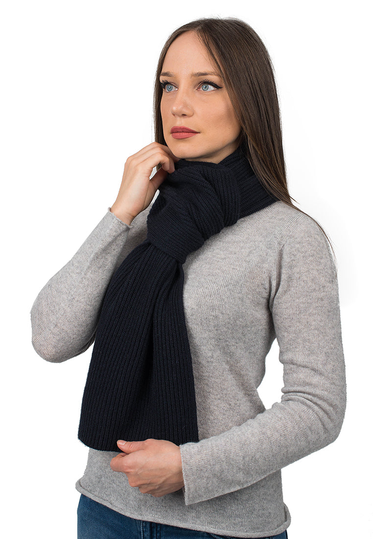 Women's fisherman's rib 100% cashmere scarf, colour Blue | Dalle Piane Cashmere