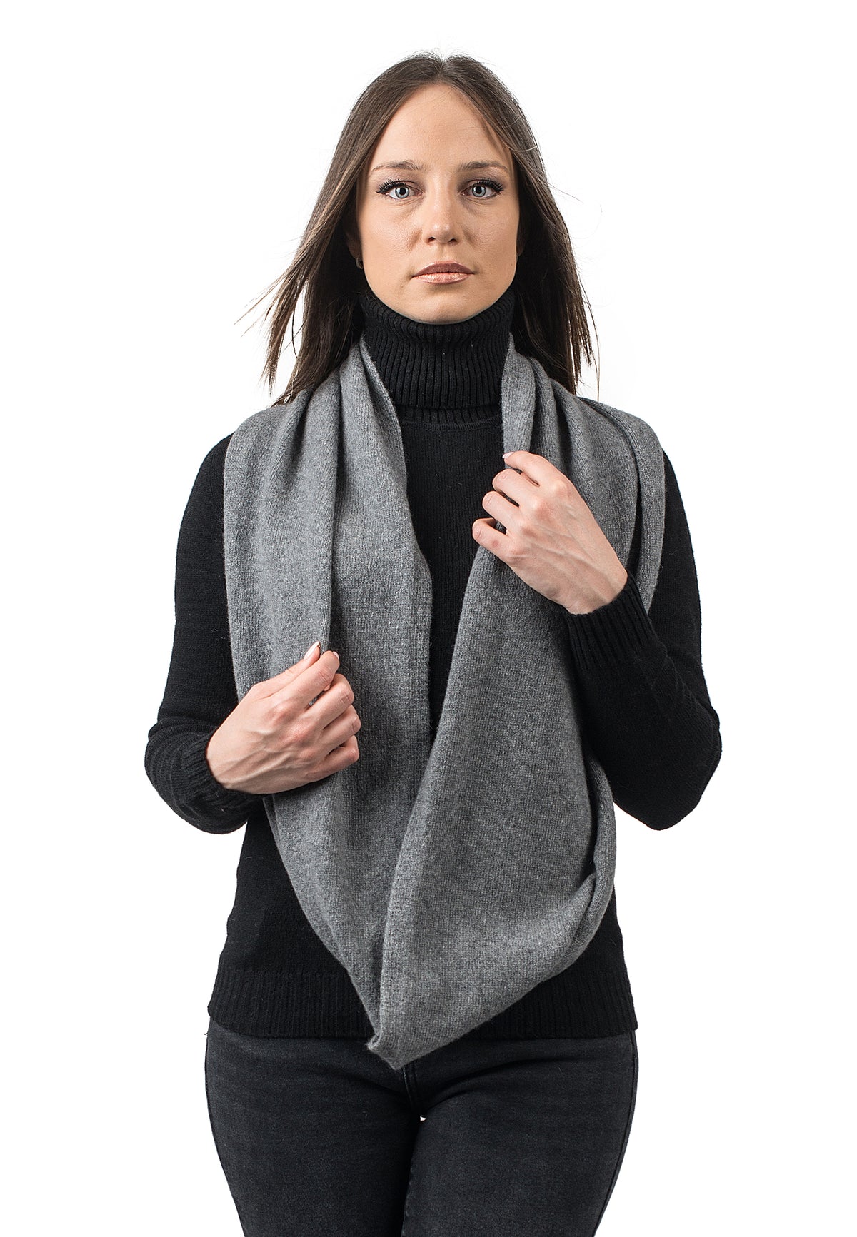 Recycled cashmere infinity scarf, colour Grey | Dalle Piane Cashmere