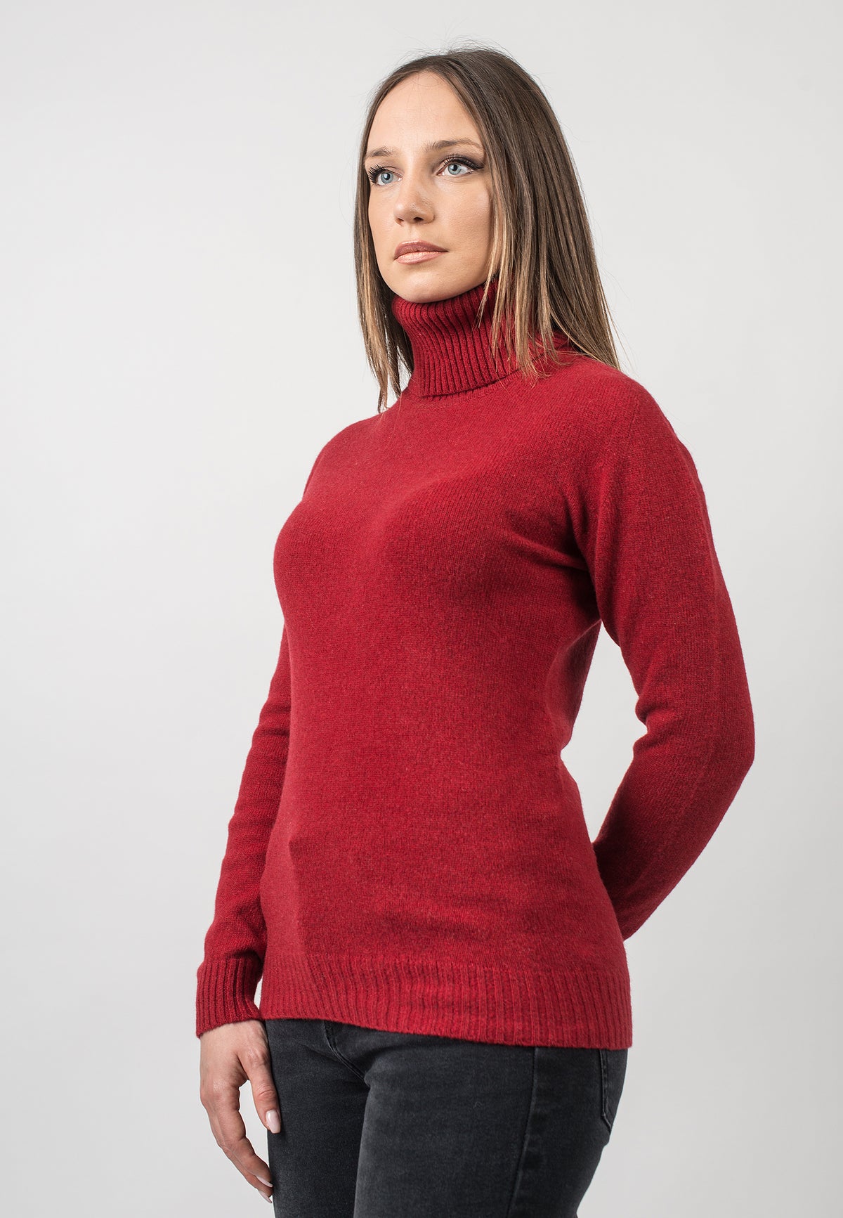 Women's recycled cashmere turtleneck, colour Red, view 2 | Dalle Piane Cashmere
