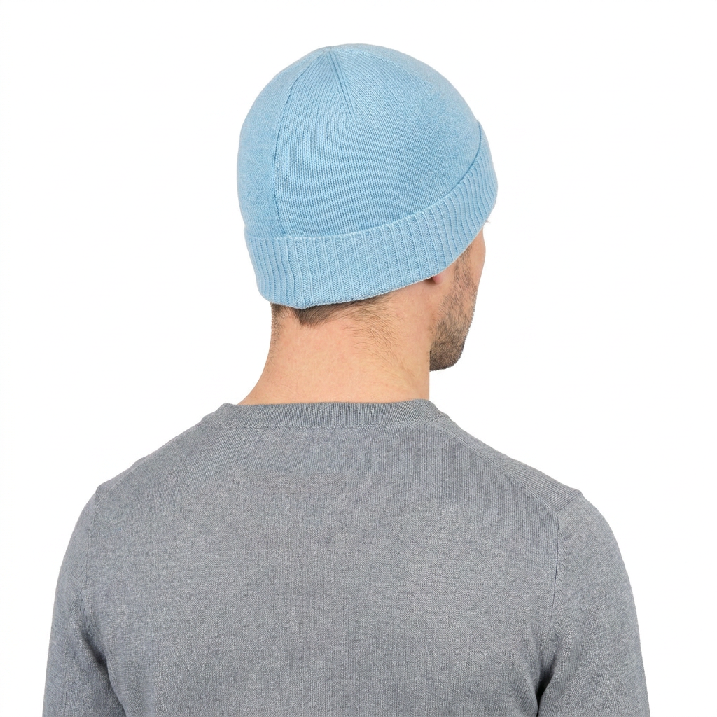 Men's plain-knit 100% cashmere beanie, colour Sky | Dalle Piane Cashmere