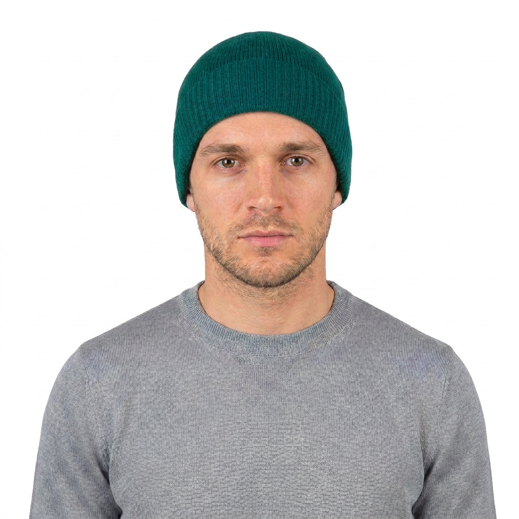 Men's plain-knit 100% cashmere beanie, colour Green, view 3 | Dalle Piane Cashmere