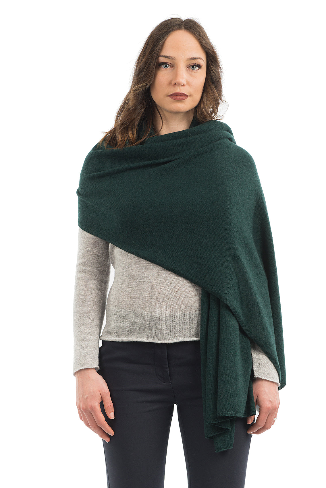 Women's cashmere blend wrap, colour Green, view 2 | Dalle Piane Cashmere