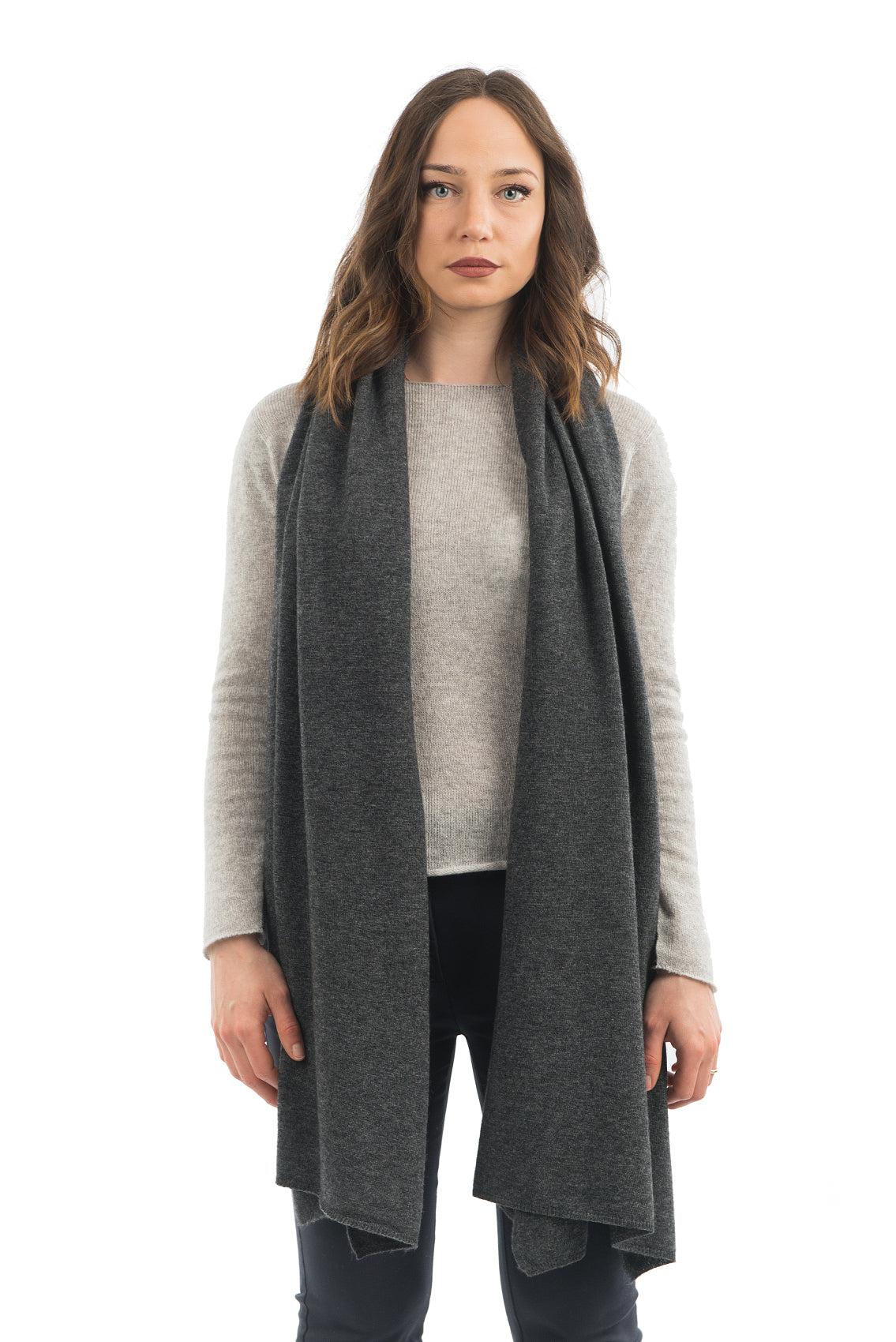 Women's cashmere blend wrap, colour Anthracite | Dalle Piane Cashmere