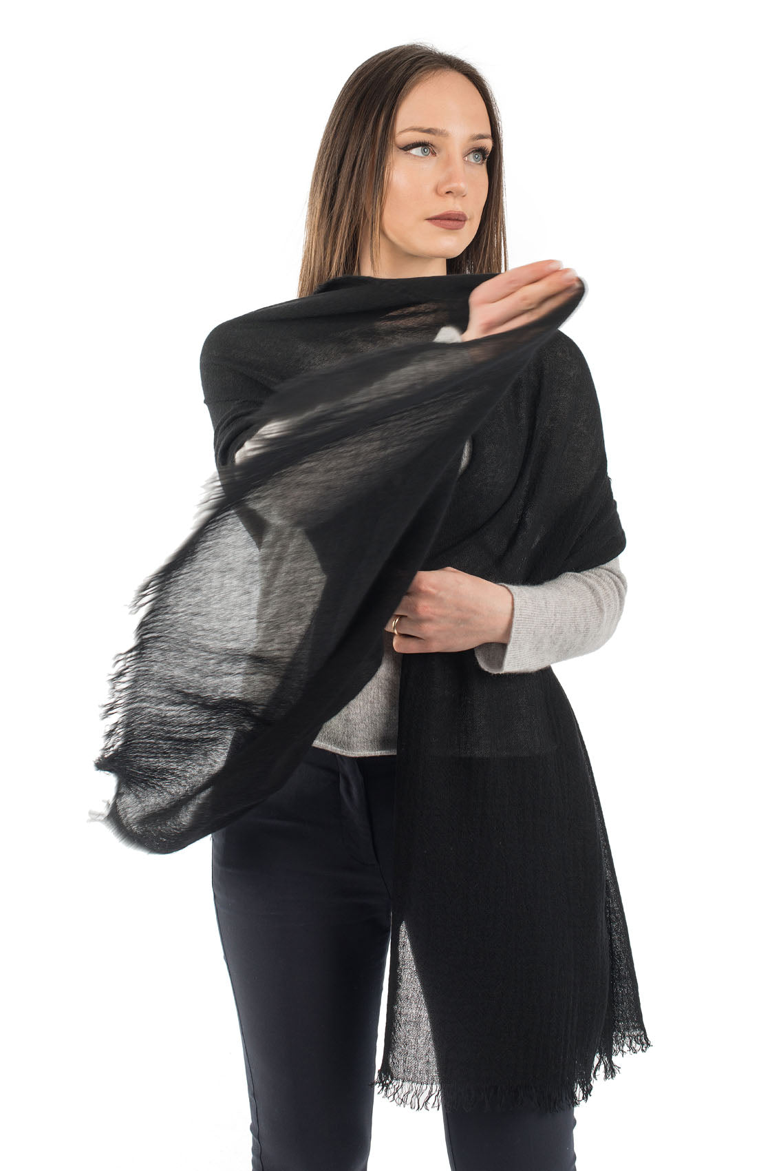 Women's 100% cashmere pashmina, colour Black, view 2 | Dalle Piane Cashmere