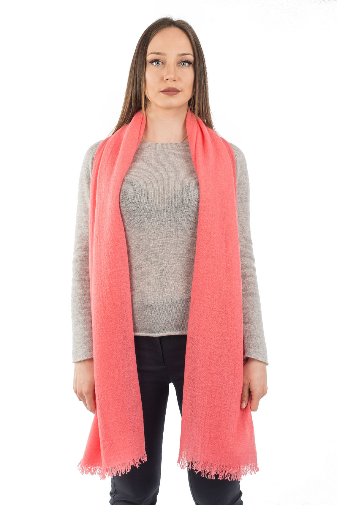 Women's 100% cashmere pashmina, colour Coral | Dalle Piane Cashmere
