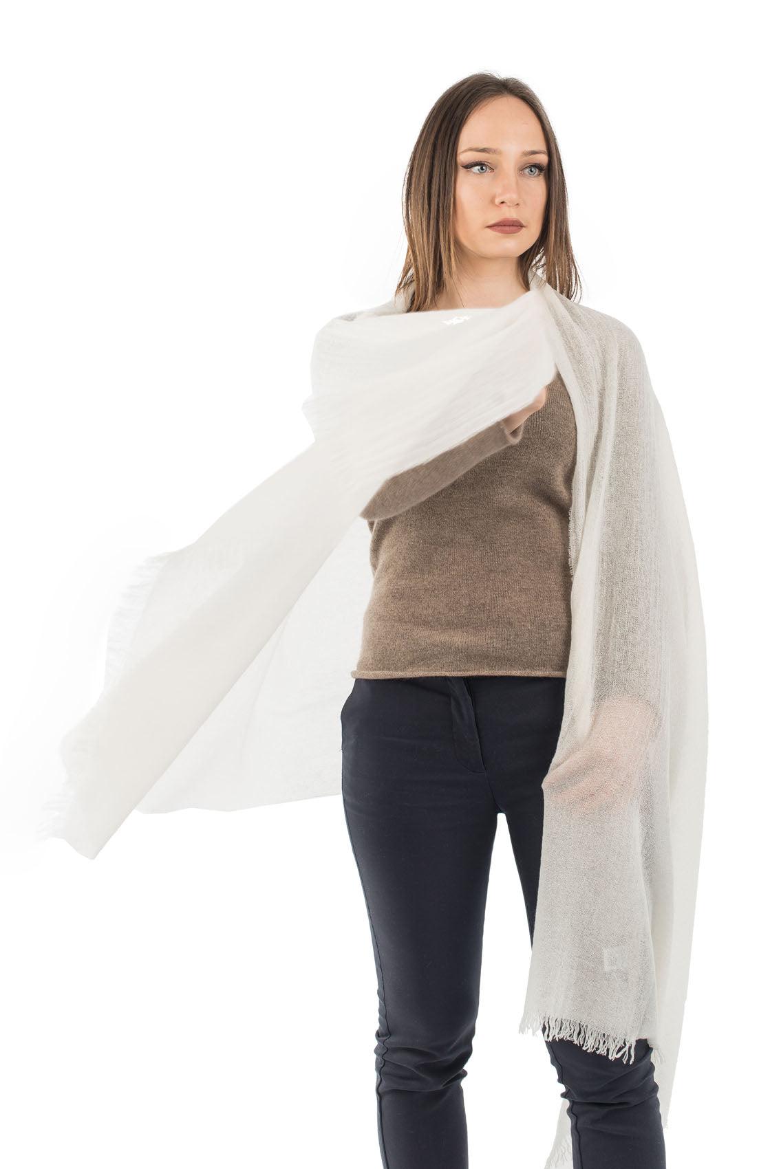 Women's 100% cashmere pashmina, colour Cream, view 3 | Dalle Piane Cashmere