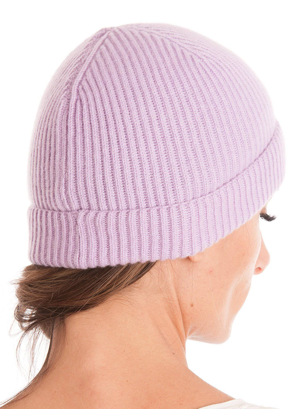 Women's fisherman's rib 100% cashmere beanie, colour Lilac, view 2 | Dalle Piane Cashmere