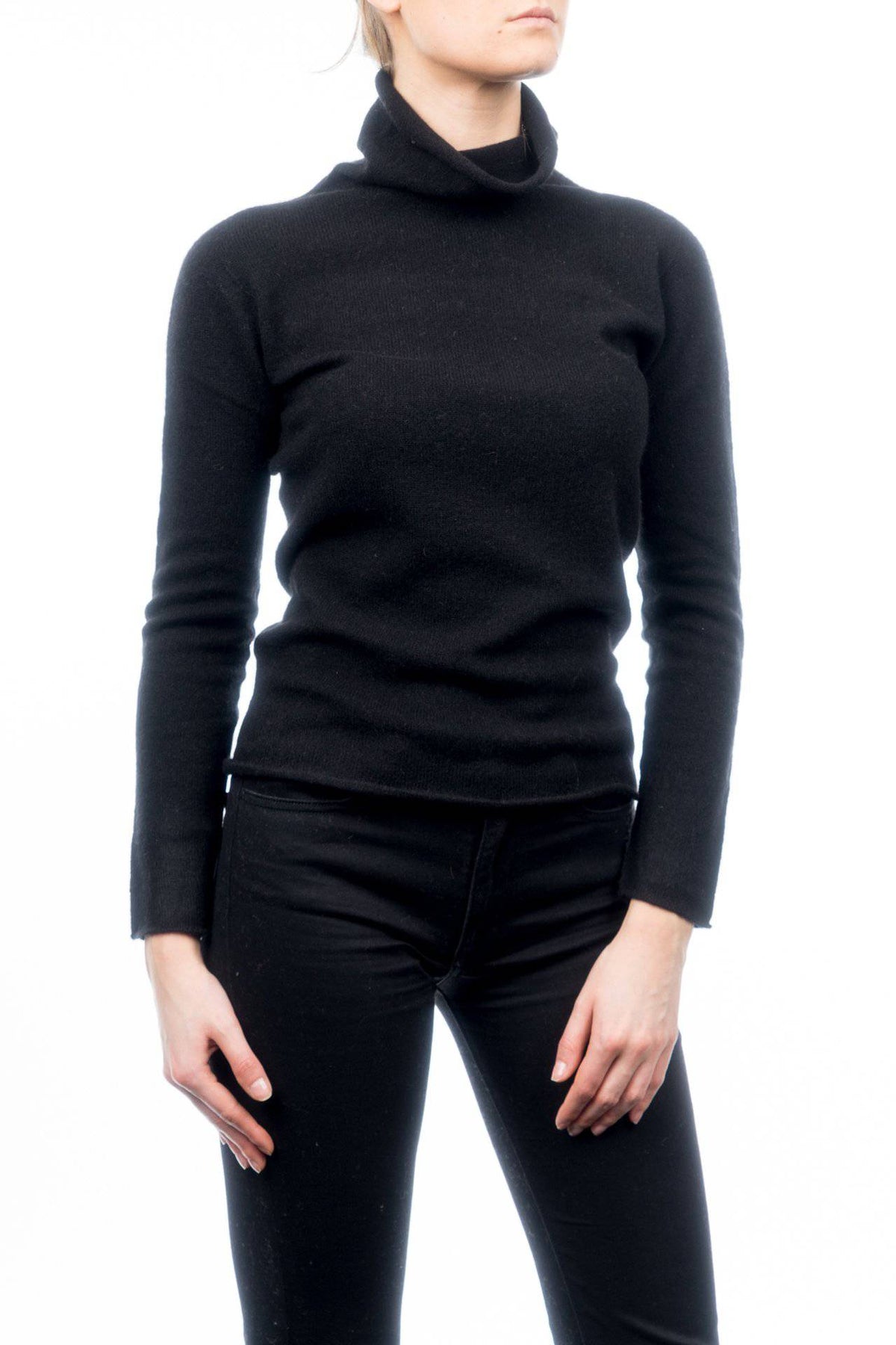 Women's 100% cashmere turtleneck, colour Black, view 2 | Dalle Piane Cashmere
