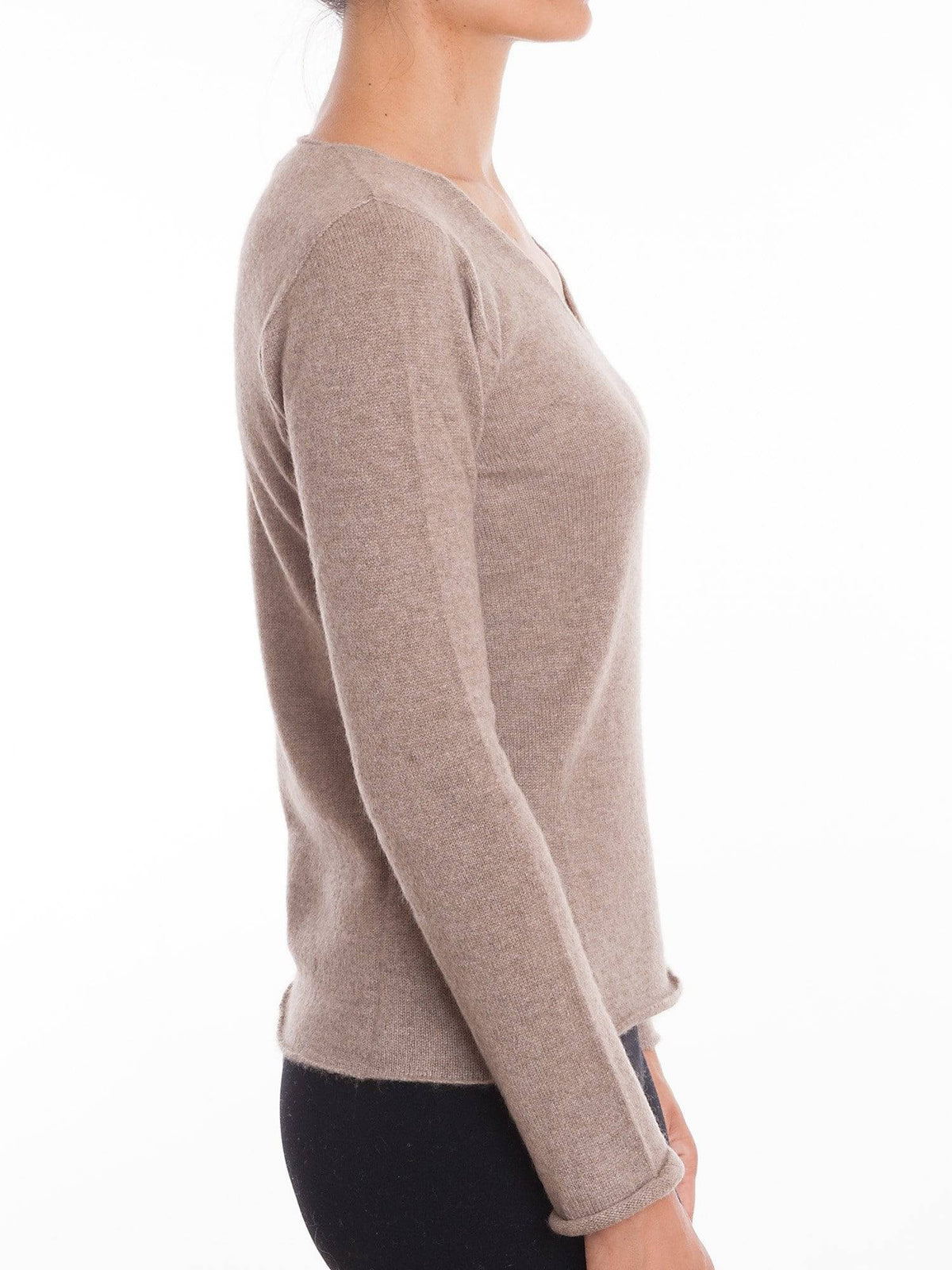 Women's 100% cashmere V-neck, colour Mink, view 3 | Dalle Piane Cashmere
