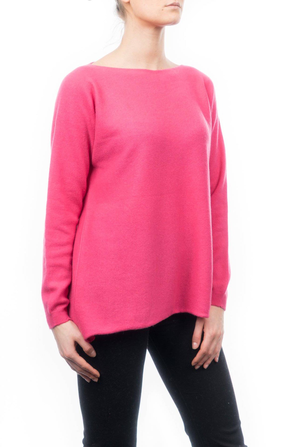 Women's 100% cashmere oversized sweater, colour Fuchsia, view 2 | Dalle Piane Cashmere